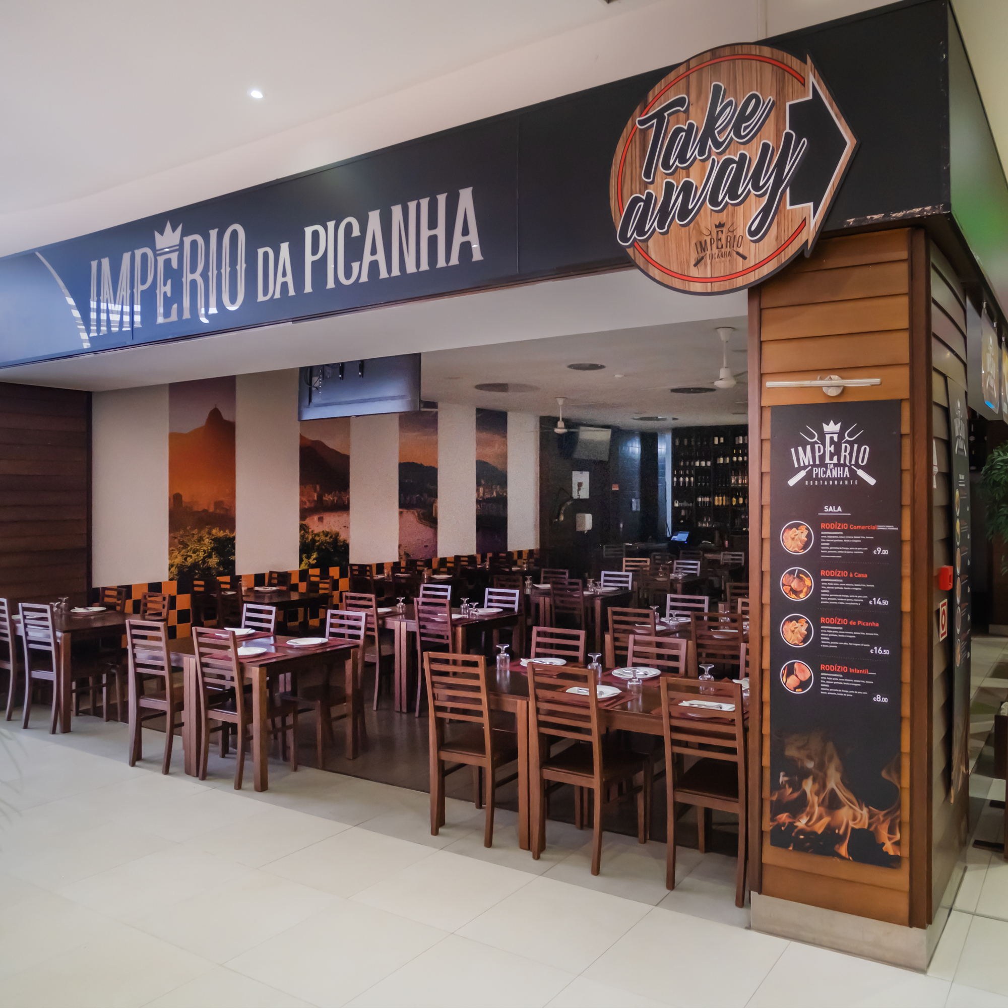 Foz Plaza